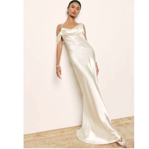 NWT Reformation Ronda One ShoulderAsymmetrical Neckline Silk Dress Ivory Sz 8 - Picture 4 of 16